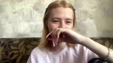 Snapshot of richellearmentrout chatting on 06/23/26, 02:04 jenny online show from 06/23/26, 02:04