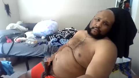 richiecen online show from 10/03/25, 06:16