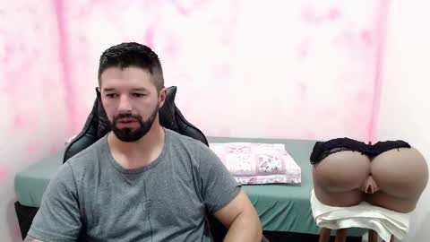 Snapshot of richrolland chatting on 12/02/24, 06:43 Rickseduction online show from 12/02/24, 06:43