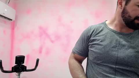 Snapshot of richrolland chatting on 01/29/25, 01:28 Rickseduction online show from 01/29/25, 01:28