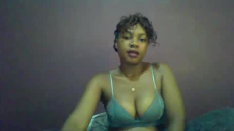 Snapshot of ricie001 chatting on 04/30/26, 07:36 ricie001 online show from 04/30/26, 07:36