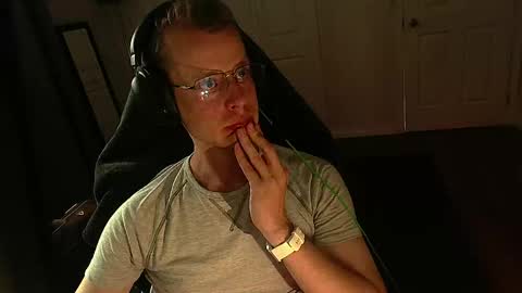 Snapshot of rickgosling chatting on 05/27/26, 01:13 rickgosling online show from 05/27/26, 01:13