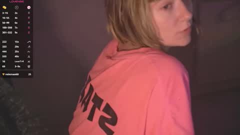 Snapshot of rickisanchez chatting on 09/25/25, 05:05 RickiSanchez online show from 09/25/25, 05:05