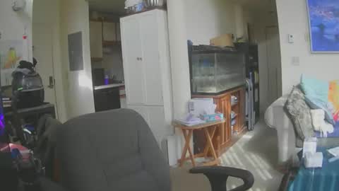 rickl56 online show from 10/18/25, 03:24