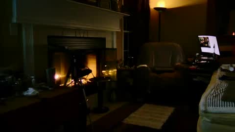 Snapshot of ricks4fun chatting on 01/05/25, 03:22 PINK HOLE TWINK online show from 01/05/25, 03:22