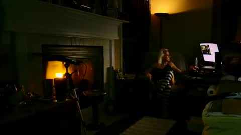 Snapshot of ricks4fun chatting on 02/09/25, 04:57 PINK HOLE TWINK online show from 02/09/25, 04:57