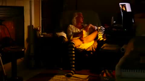 Snapshot of ricks4fun chatting on 02/22/25, 07:01 PINK HOLE TWINK online show from 02/22/25, 07:01