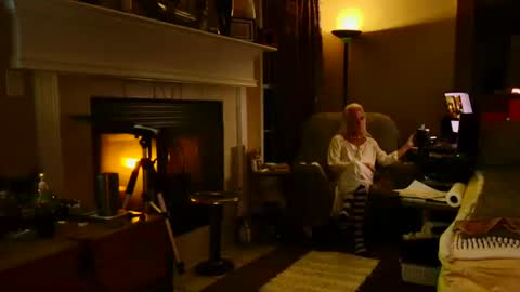 Snapshot of ricks4fun chatting on 03/09/25, 06:50 PINK HOLE TWINK online show from 03/09/25, 06:50