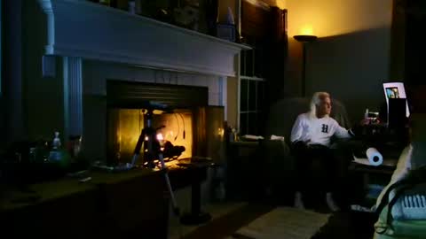 Snapshot of ricks4fun chatting on 10/19/25, 05:19 PINK HOLE TWINK online show from 10/19/25, 05:19