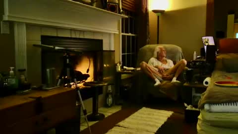 Snapshot of ricks4fun chatting on 11/04/25, 04:33 PINK HOLE TWINK online show from 11/04/25, 04:33