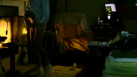 Snapshot of ricks4fun chatting on 11/29/25, 07:00 PINK HOLE TWINK online show from 11/29/25, 07:00