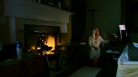 Snapshot of ricks4fun chatting on 12/21/25, 03:02 PINK HOLE TWINK online show from 12/21/25, 03:02