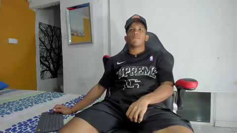 Snapshot of ricky_23cm_ chatting on 03/04/26, 02:17 RICKY online show from 03/04/26, 02:17