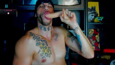 ricky_santos_ online show from 09/22/25, 11:07