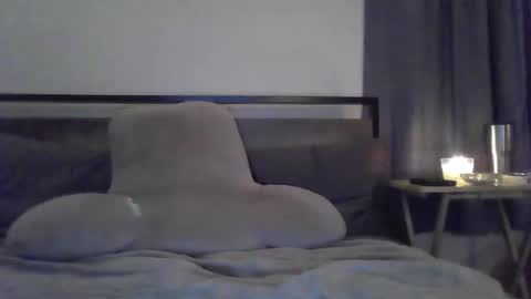 Snapshot of rickyandluucy chatting on 04/28/26, 11:48 RickyandLuucy online show from 04/28/26, 11:48
