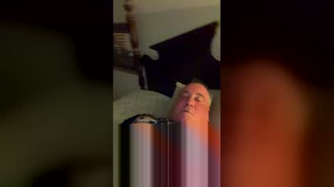 rickyd11065 online show from 04/28/26, 02:27