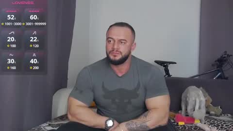 Snapshot of rickymiami1 chatting on 02/07/25, 07:17 rickymiami1 online show from 02/07/25, 07:17