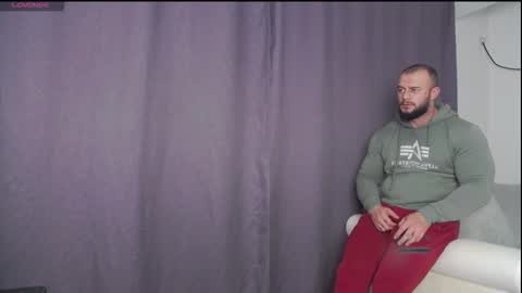 Snapshot of rickymiami1 chatting on 10/17/25, 07:05 rickymiami1 online show from 10/17/25, 07:05