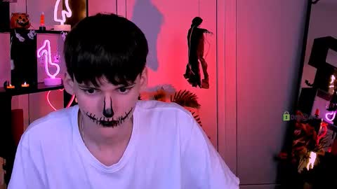 Rico online show from 10/27/25, 08:13