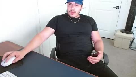 Snapshot of ricoxxxlove chatting on 04/18/26, 11:05 Rico After Dark online show from 04/18/26, 11:05