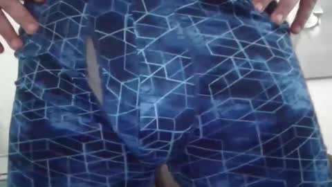 Snapshot of ricric5 chatting on 02/11/25, 03:18 ricric5 online show from 02/11/25, 03:18