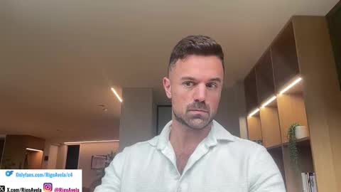 Rigo Avela online show from 02/15/26, 06:04