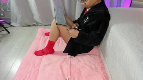 Snapshot of rihannadeep chatting on 01/17/26, 08:52 Sara online show from 01/17/26, 08:52