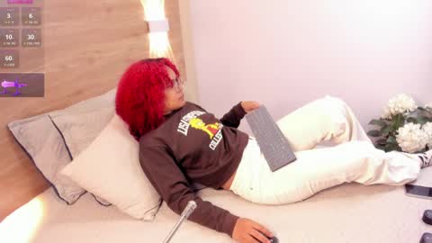Snapshot of rihannadeep chatting on 04/16/26, 10:49 Sara online show from 04/16/26, 10:49