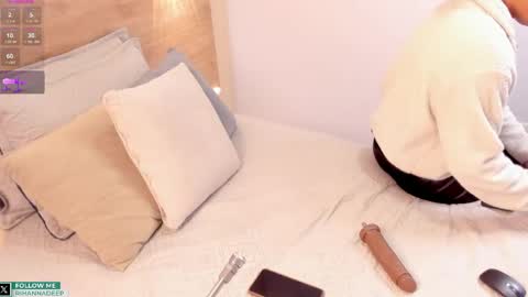 Snapshot of rihannadeep chatting on 05/15/26, 10:00 Sara online show from 05/15/26, 10:00