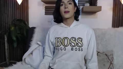 rihanna online show from 01/14/26, 03:56