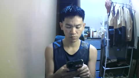 Snapshot of riiichie12 chatting on 11/24/25, 10:04 riiichie12 online show from 11/24/25, 10:04