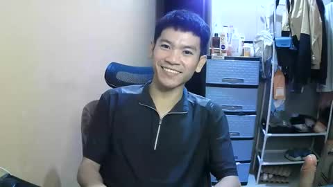 Snapshot of riiichie12 chatting on 12/03/25, 06:39 riiichie12 online show from 12/03/25, 06:39