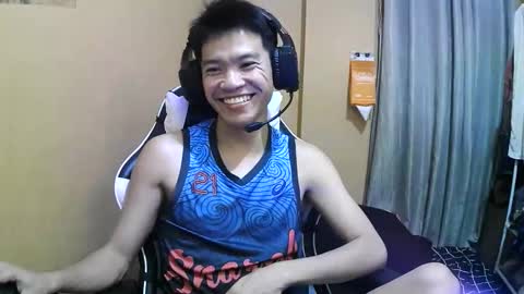 Snapshot of riiichie12 chatting on 12/05/25, 04:47 riiichie12 online show from 12/05/25, 04:47
