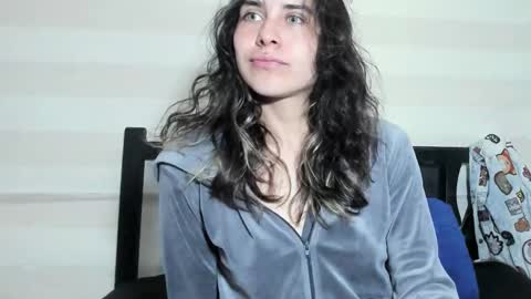 Riley online show from 11/13/25, 05:56