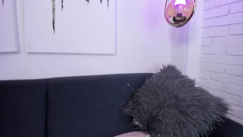 kamila online show from 12/18/24, 06:43