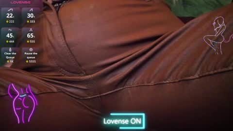 rileylannax online show from 05/18/26, 03:02