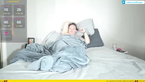 Snapshot of rileylogan chatting on 05/04/26, 01:29 Riley Logan online show from 05/04/26, 01:29