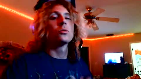 Snapshot of rimmyblondeass chatting on 05/26/26, 07:04 TheRealCatNoir online show from 05/26/26, 07:04