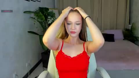 Snapshot of rina_balle chatting on 07/05/26, 04:07 Rina online show from 07/05/26, 04:07