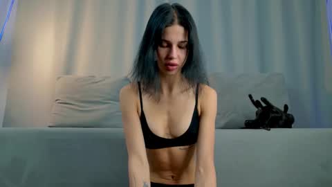 RINA online show from 11/10/25, 04:44