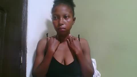 rinah654271 online show from 02/02/26, 02:43