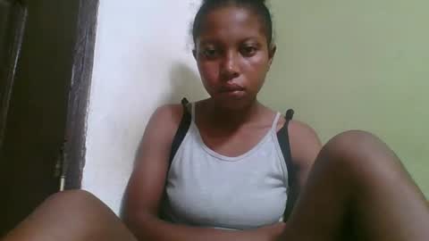 rinah654271 online show from 02/15/26, 08:57