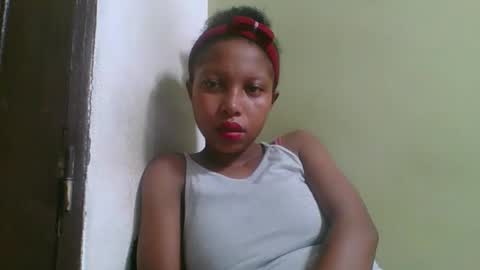 rinah654271 online show from 03/25/26, 04:18