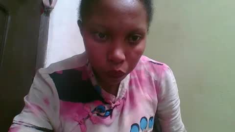 rinah654271 online show from 05/19/26, 03:07