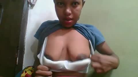 rinah654271 online show from 06/01/26, 02:24