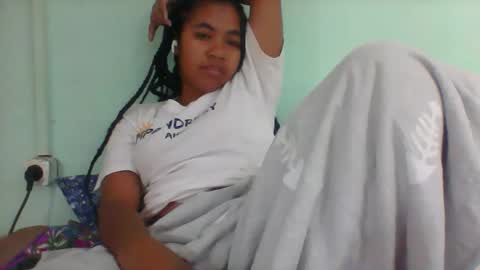 rinah856024 online show from 10/08/25, 06:05