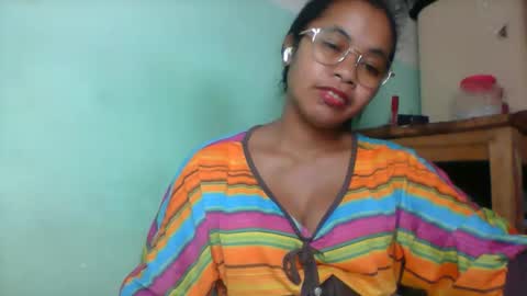 Snapshot of rinah856024 chatting on 05/27/26, 04:59 rinah856024 online show from 05/27/26, 04:59