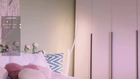 Rina online show from 09/24/25, 10:07