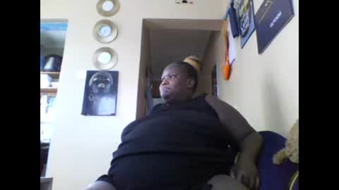 Snapshot of rio_sky chatting on 01/08/25, 12:37 cookie online show from 01/08/25, 12:37