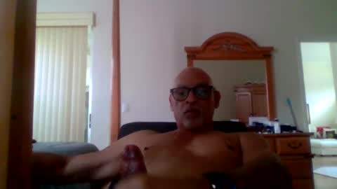 Snapshot of rionel chatting on 12/04/24, 06:39 RioNel online show from 12/04/24, 06:39